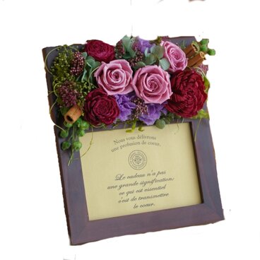 フォトフレーム付プリザーブドフラワーアレンジ