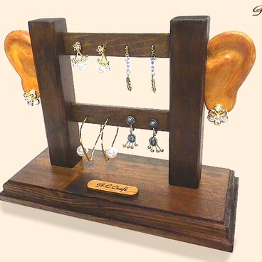 【耳マネキンピアススタンド（ブラウン）】