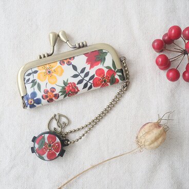 リバティ[エデナム]のがま口印鑑ケース プチ朱肉付き