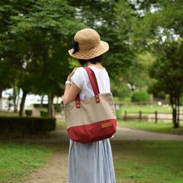 倉敷帆布のトートバッグ あか