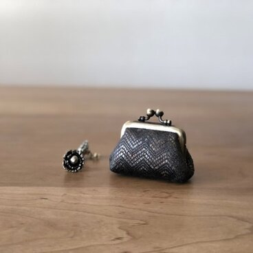 ちびちびがまぐち　チャコール＆ブロンズ