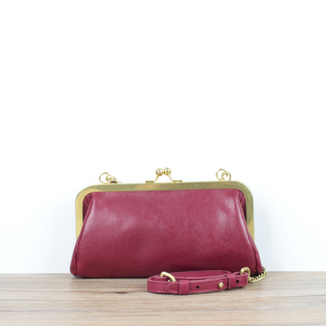 本革 かわいいクラシック風レーディスショルダーバッグ ☆Red☆