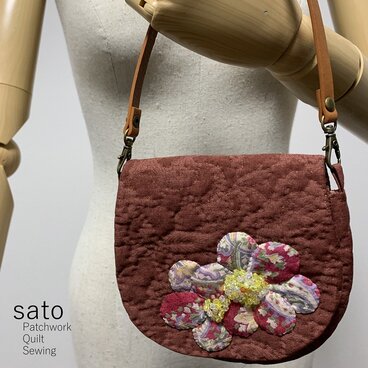 花柄のチャーム