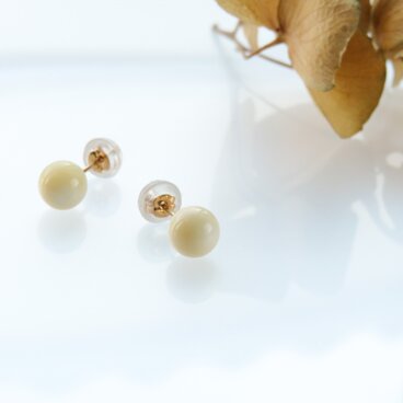 ⁡<<期間限定31%off>>【再製作】k10✼Makkoh 6mm pierced earrings 92067