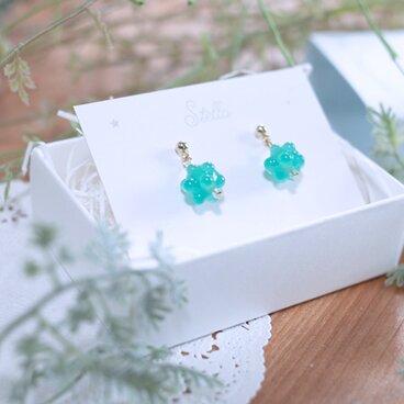 ガラス製一粒ピアス【金平糖】