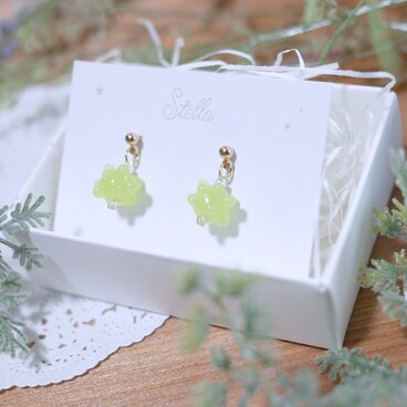 ガラス製一粒ピアス【金平糖】