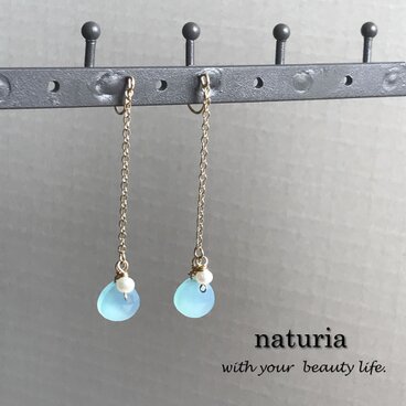 ＼再販／ブルーカルセドニーとパールのノンホールピアス 14kgf
