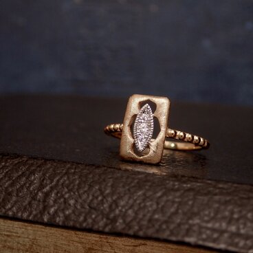 リヨン スクエア リング（Ryon Square Ring)