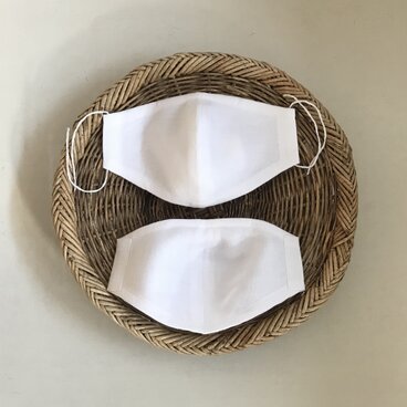 即納・送料無料・ノーズワイヤー・表リネン、裏抗菌ダブルガーゼMサイズ立体マスク・当て布1枚プレゼント付き