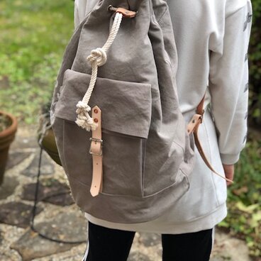 大きいリュック alberton army duc グレー