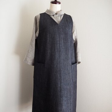 コットン前後Vネックのジャンバースカート