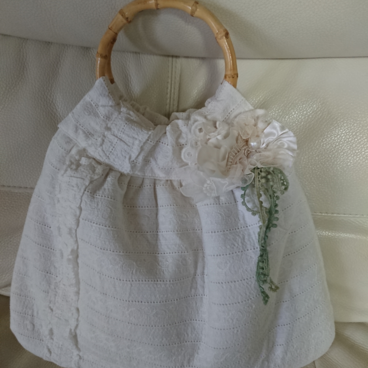 コサージュ付きレースバンブーバッグ