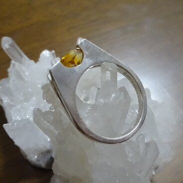 シトリンのリング