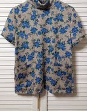 ニット地の半そで　