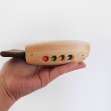 お風呂で遊べる 木のおもちゃ くじら