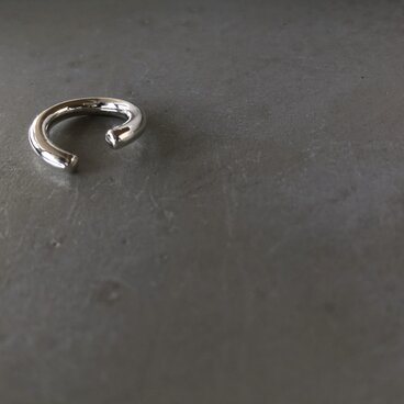 SV925　earcuff　