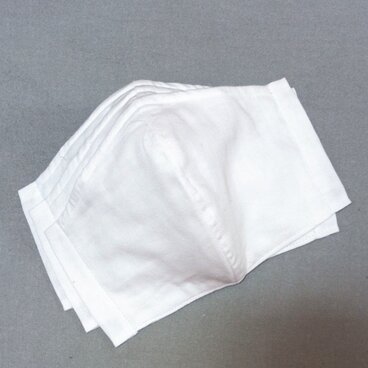 洗って繰り返し使える立体マスク　ワイヤー入り　ポケット付き　白　無地