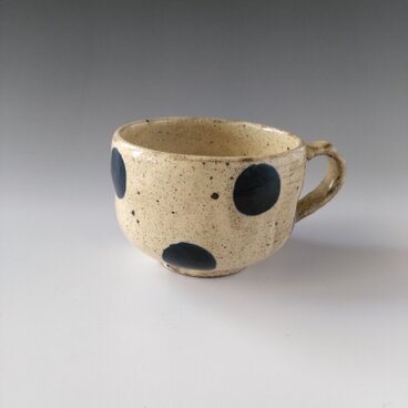 ぽってりマグ　ドット