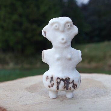 【角偶】Q／鹿角から削り出した人形（ひとがた）／お守り