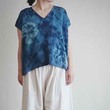 宇宙＊本藍染め＊着物リメイクトップス＊１点もの