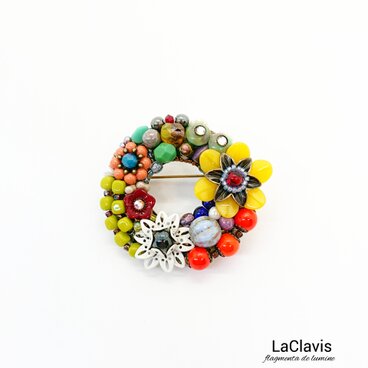 フラワーリースブローチ－YLW