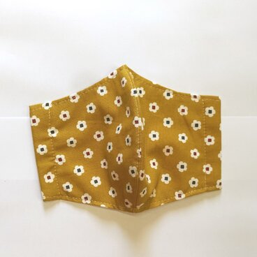 可愛い小花☆立体マスク（レディースサイズ）