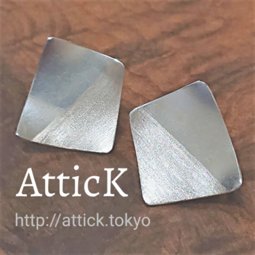 純銀イヤリング（かく）