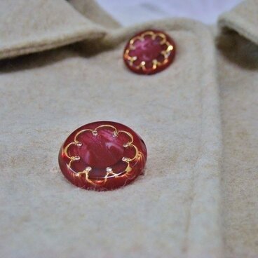 ドロップみたいなボタンのショートコート