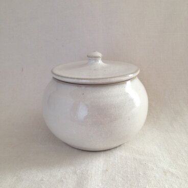 蓋物(アンティークホワイト)A