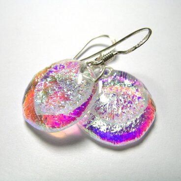 ガラスピアス　丸ピンク