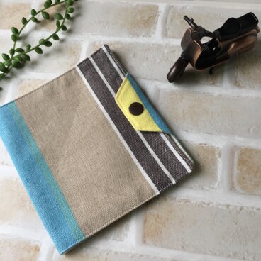 仮置きもできるマスクケース