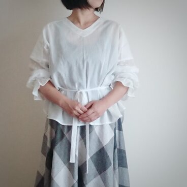 ふんわりレース袖のブラウス＊受注制作