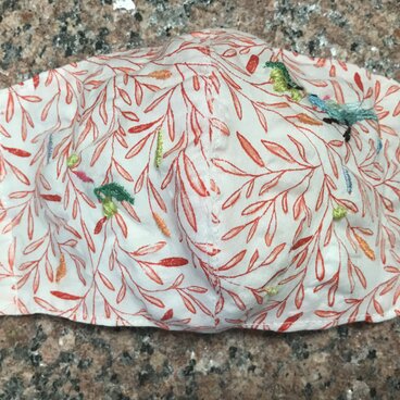 アゴまで隠れる夏用立体マスク　☆手刺繍入り　オリーブと幸せの青い鳥☆サッカー生地　フィルターポケットあり　1枚