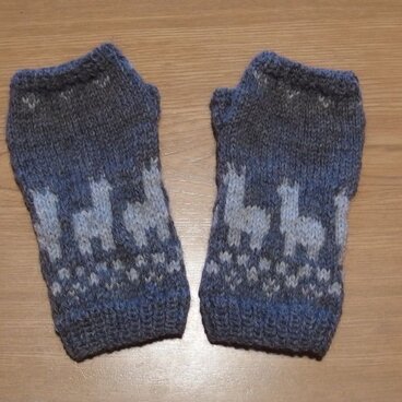 アルパカのハンドウォーマー