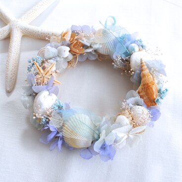 青く美しいマリンリース◎