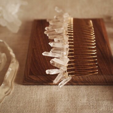 【rime ライム：氷花】水晶のクリスタルコーム　ゴールド　LLサイズ　（２５山）