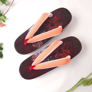 M高【秋桜】高下駄・鎌倉彫り・駿河塗下駄・浴衣・一点限り