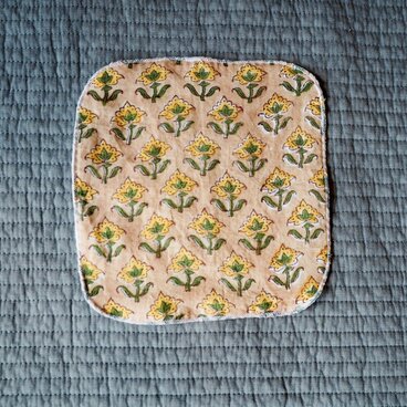 ハンドブロックプリント　タオルハンカチmini　イエロー