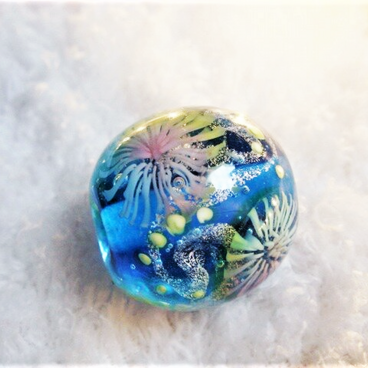 とんぼ玉（絢花２）