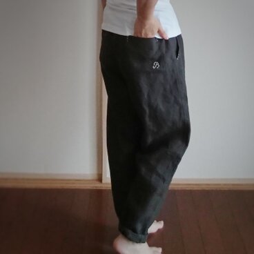 クロスステッチ入り＊リネンのクロップドパンツ＊グレー＊受注制作