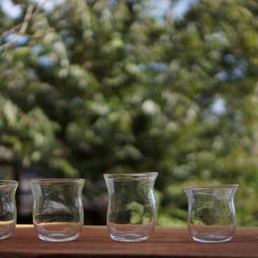 気のないコップ009010