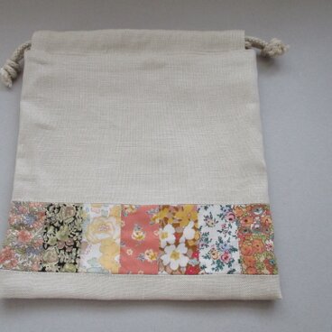 麻とリバティの巾着（中）