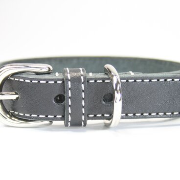 完売【残り０本・再販なし】高級本革レザー首輪〈猫・小型犬〉ブラック色　幅１７ｍｍ　厚さ３.８ｍｍ【送料無料】