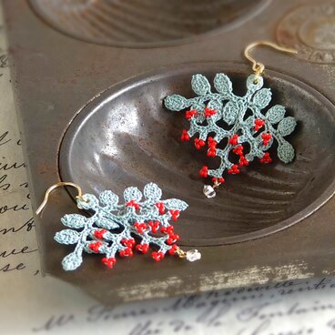 【14kgf】ハーキマーダイヤモンド&レースリーフピアス(イヤリング変更可)