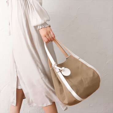 バルーンバッグ　ヌメ 革 × 帆布　ホワイト