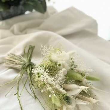 ドライフラワースワッグ”ライムグリーン3”