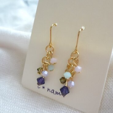 スワロフスキー(パープル系)のピアス