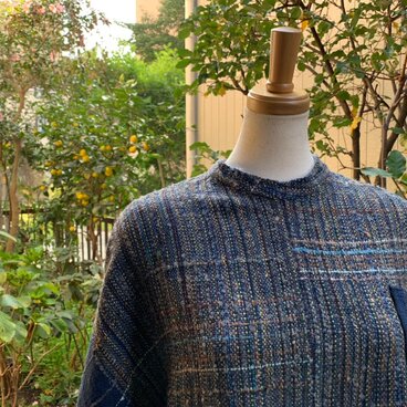 ブルーのセーター