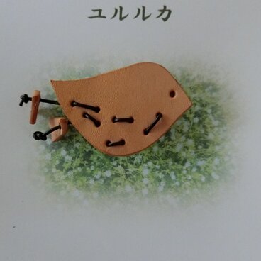 とりさんのブローチ（ｐ－１）