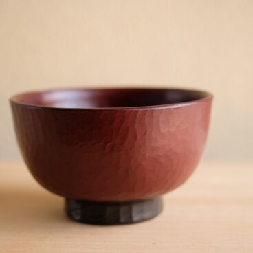 栃・手削り汁椀　赤　１２ｃｍ